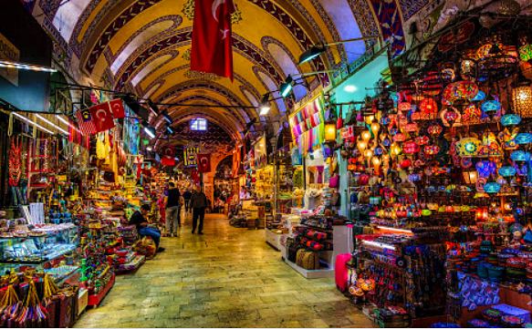 Izmir, Historical Kemeraltı Bazaar